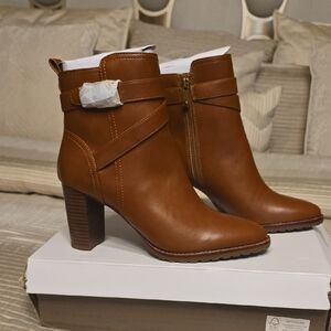 Giani Bernini Copper Color Heeled Boots 3 1/4 Inches Heel